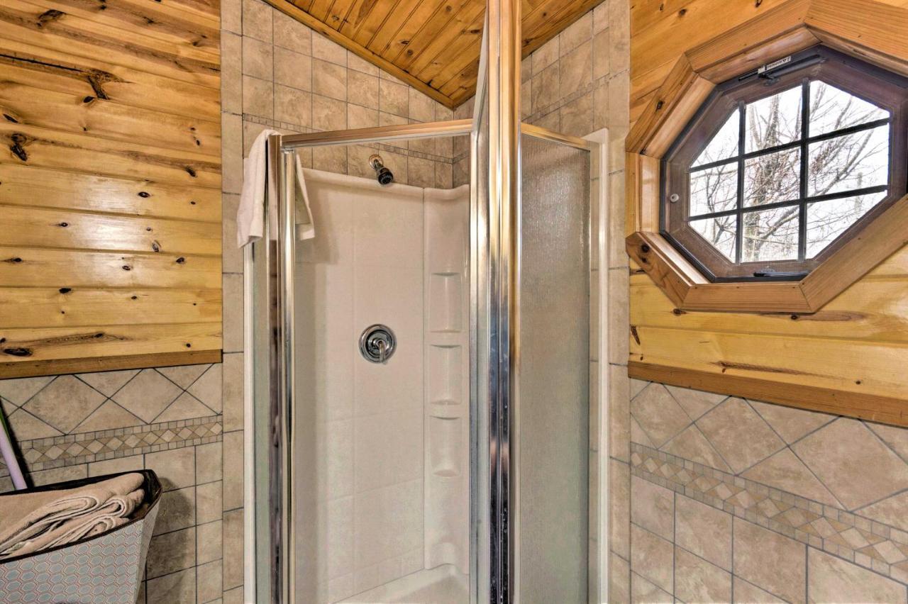 Apartamento The Boat House Creekside Getaway In Hot Springs! Exterior foto